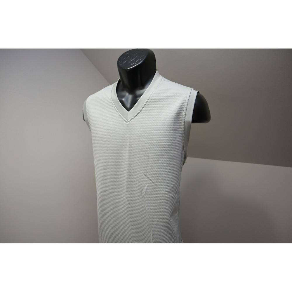 Nike Golf Vest Mens Medium Gray Therma-FIT V-Neck Waffle Knit Pullover Excellent